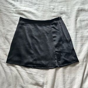 oak & fort black satin skirt